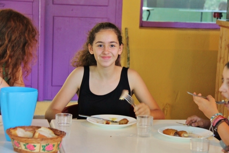 Village Camps International Summer Camp Ard&egrave;che, France 2019-07-26 https://www.villagecamps.com/journals_admin/images/921-22-07-13-2014(800x533) (28).jpg